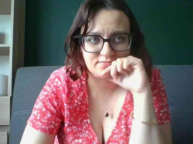 sensualParis webcam