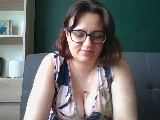 sensualParis webcam