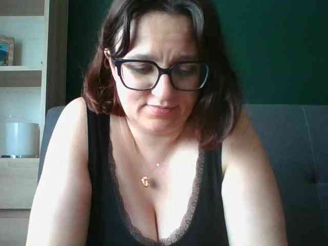 sensualParis webcam