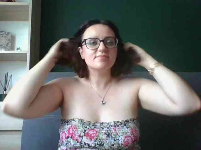 sensualParis webcam