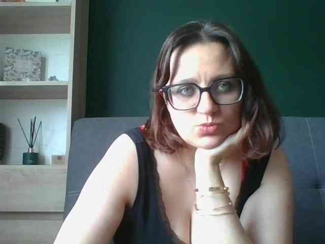 sensualParis webcam