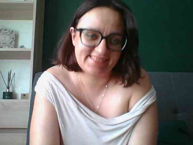 sensualParis webcam
