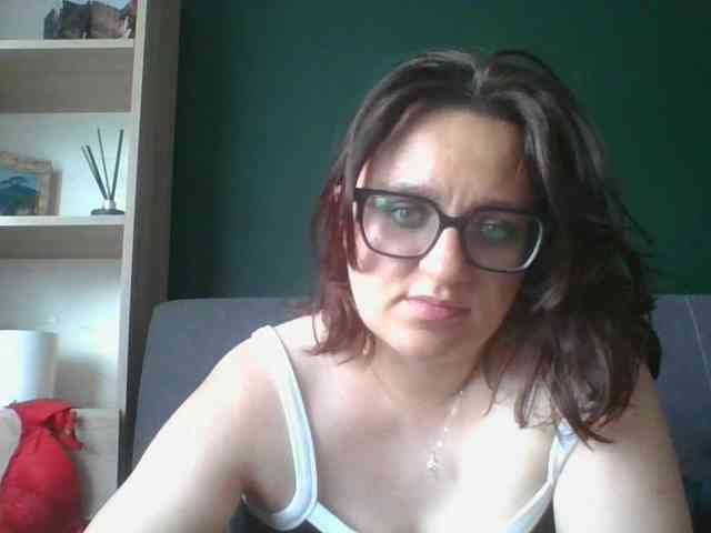 Model: sensualParis