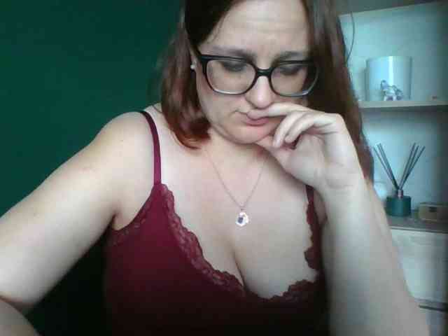 sensualParis webcam