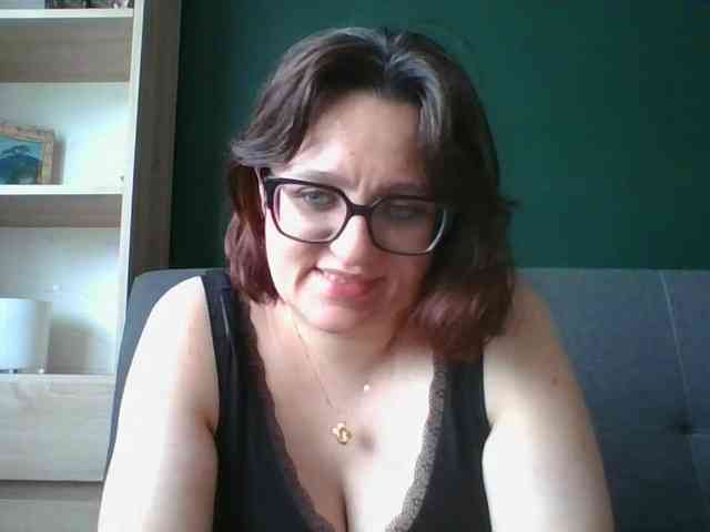 sensualParis webcam