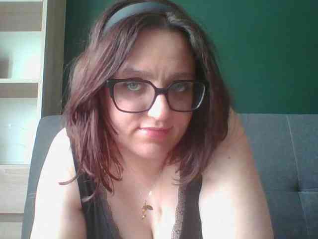 sensualParis webcam