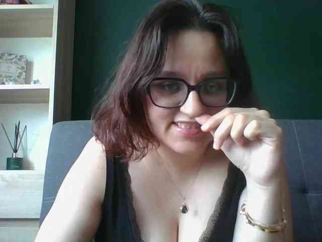 sensualParis webcam
