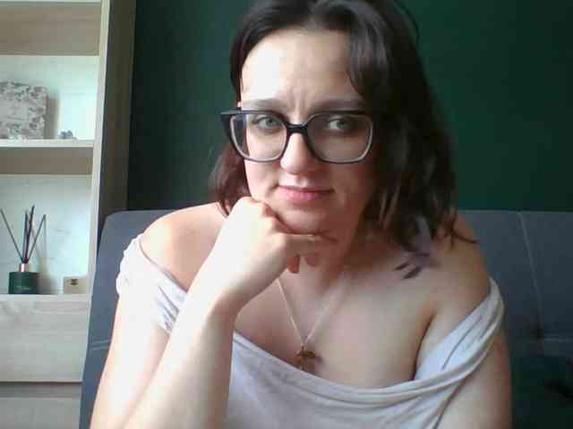 sensualParis webcam
