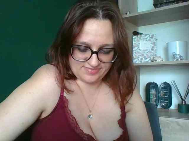 sensualParis webcam