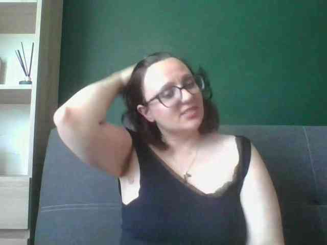 sensualParis webcam