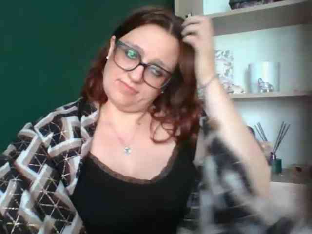 sensualParis webcam