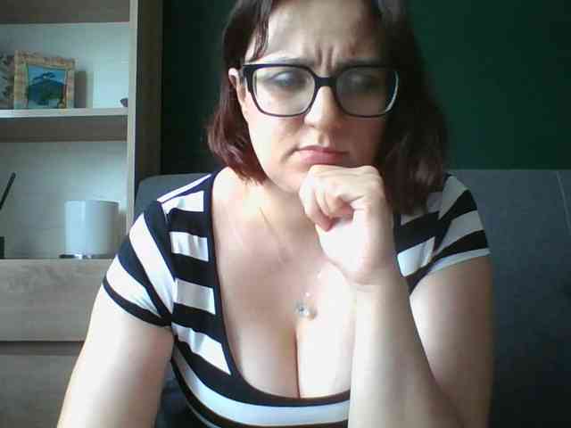 sensualParis webcam