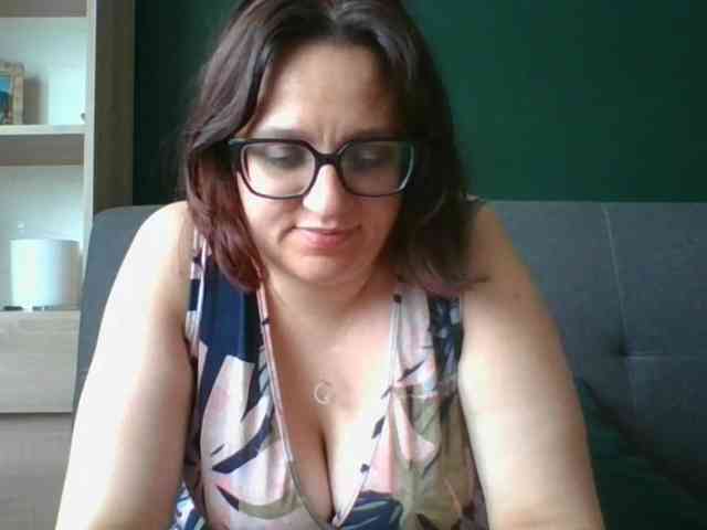sensualParis webcam