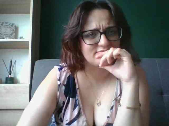 sensualParis webcam