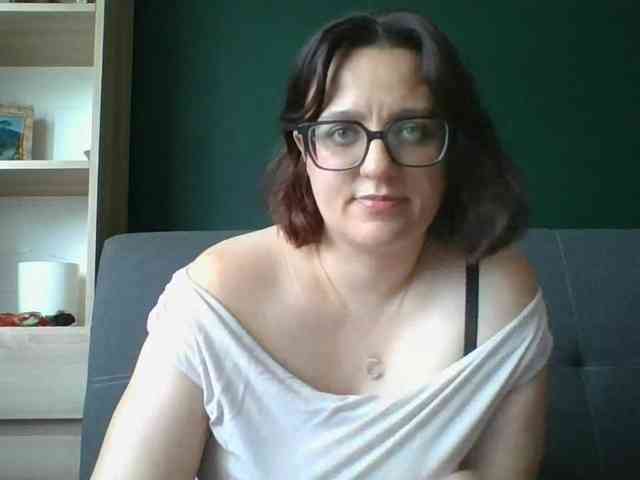 sensualParis webcam