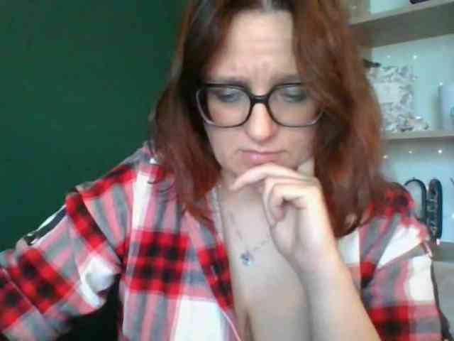 sensualParis webcam