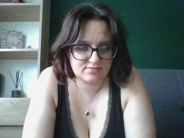sensualParis webcam