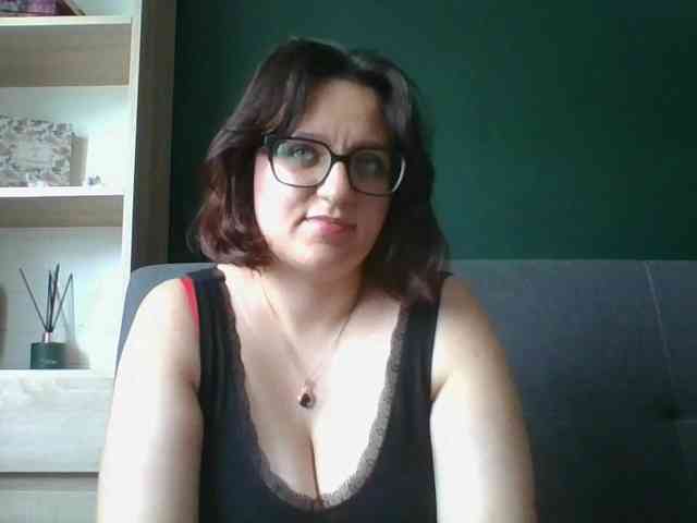 sensualParis webcam