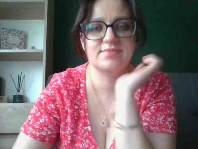 sensualParis webcam