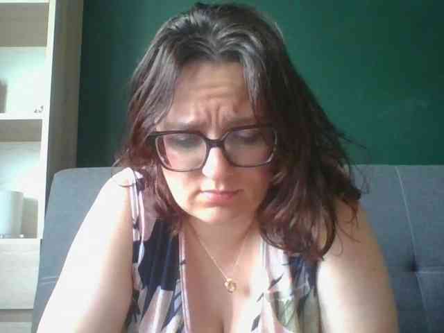sensualParis webcam