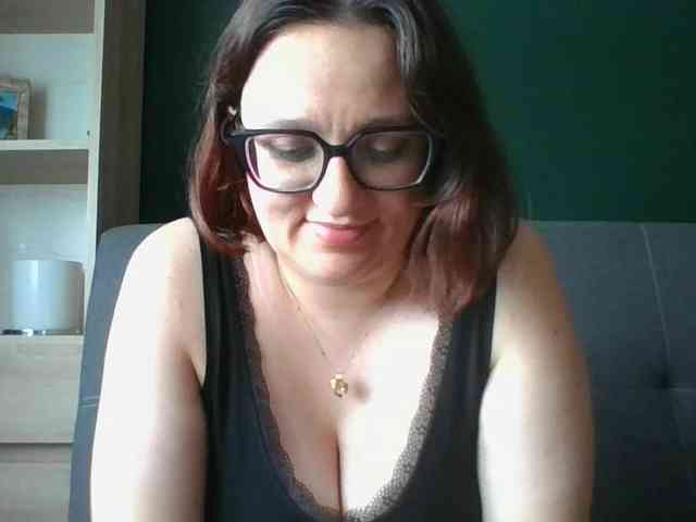 sensualParis webcam