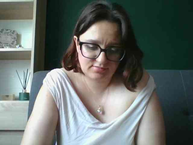 sensualParis webcam