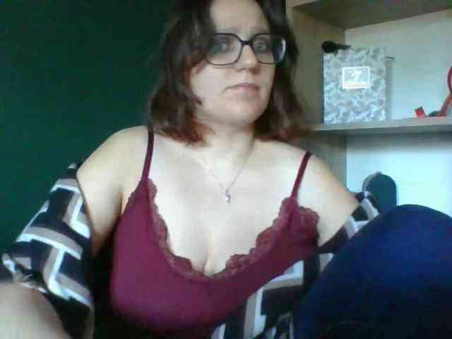 sensualParis webcam
