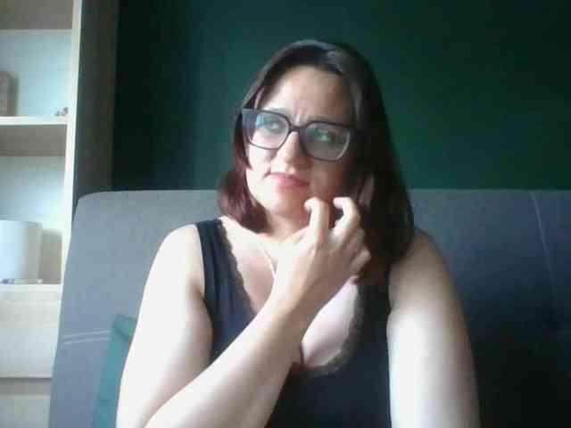 sensualParis webcam