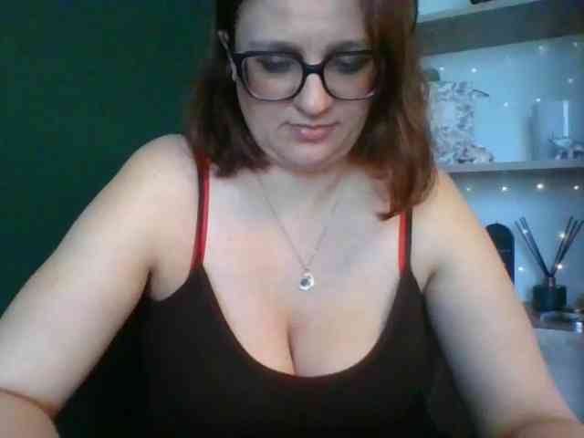 Model: sensualParis