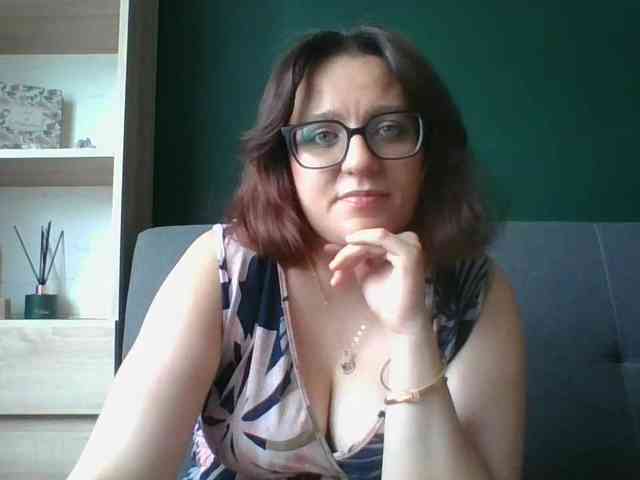 sensualParis webcam