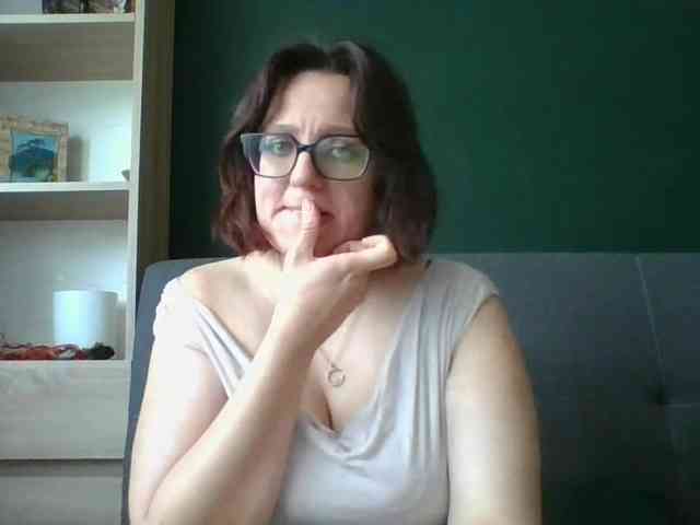 sensualParis webcam