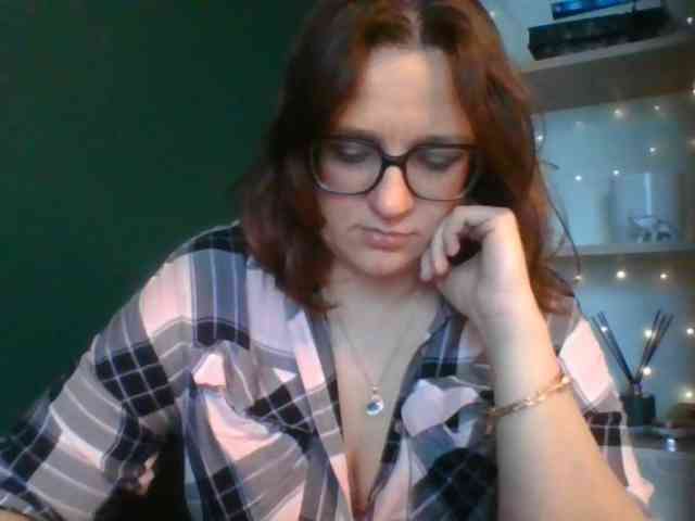 sensualParis webcam