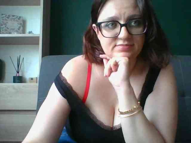Model: sensualParis