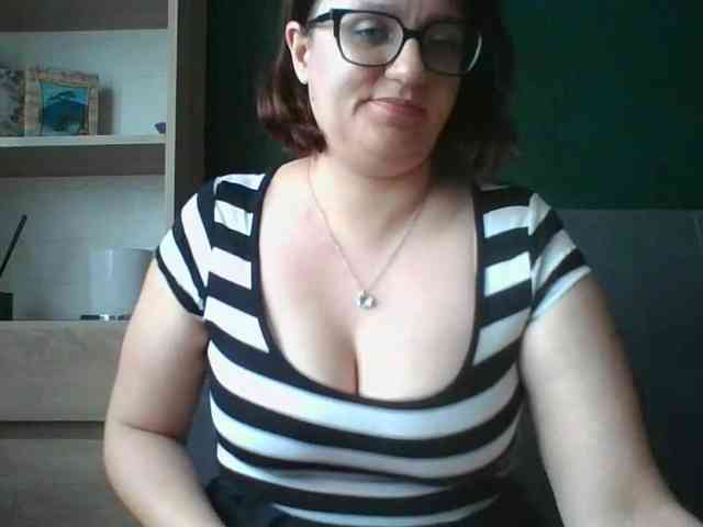 sensualParis webcam
