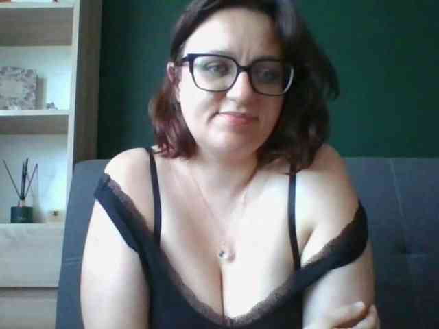 Model: sensualParis