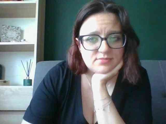 sensualParis webcam