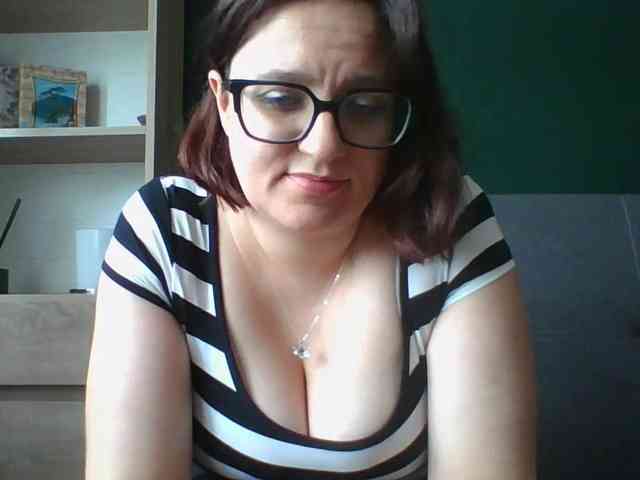 sensualParis webcam