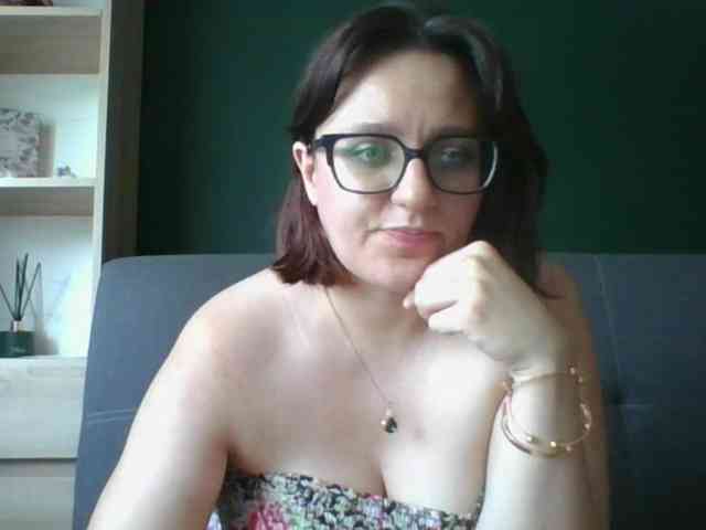 sensualParis webcam