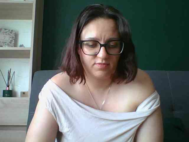 sensualParis webcam