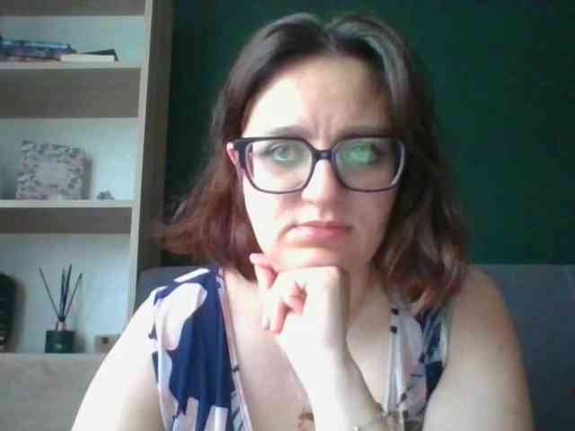 sensualParis webcam
