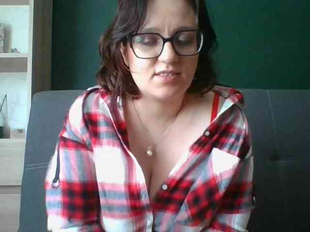 sensualParis webcam