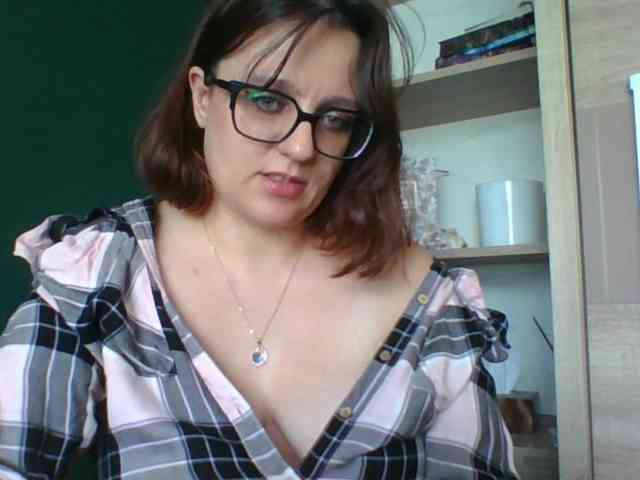 sensualParis webcam