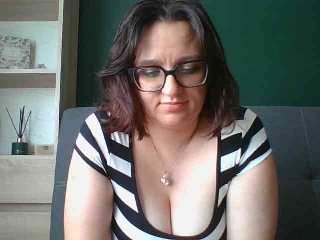 sensualParis webcam