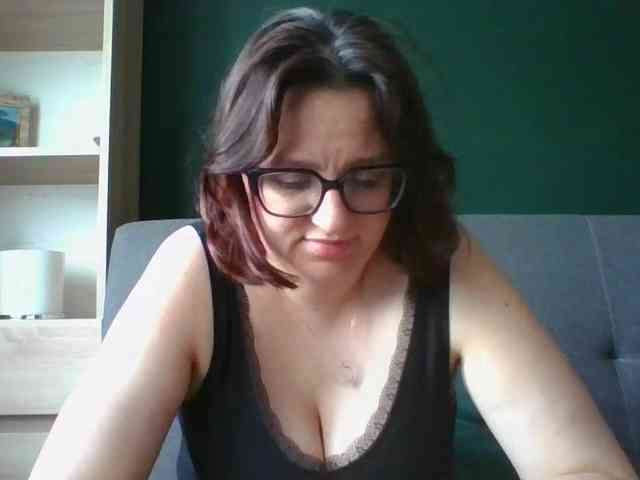 sensualParis webcam