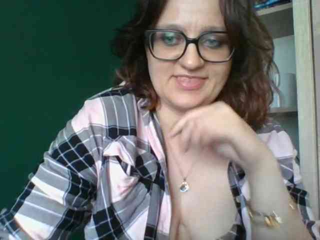 Model: sensualParis