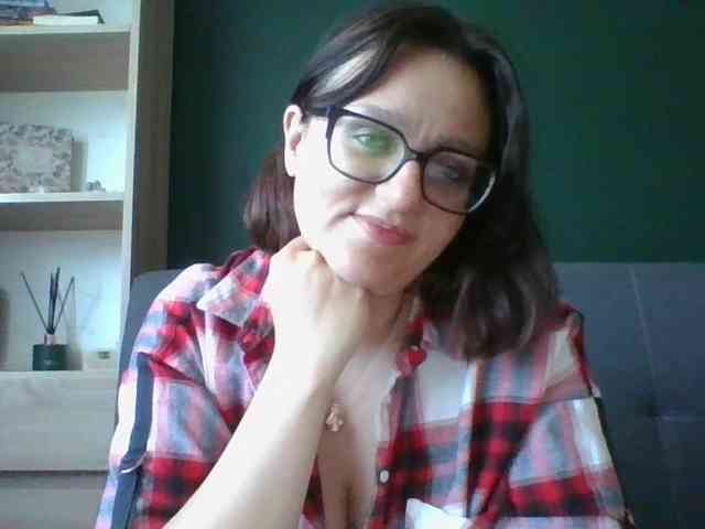 sensualParis webcam