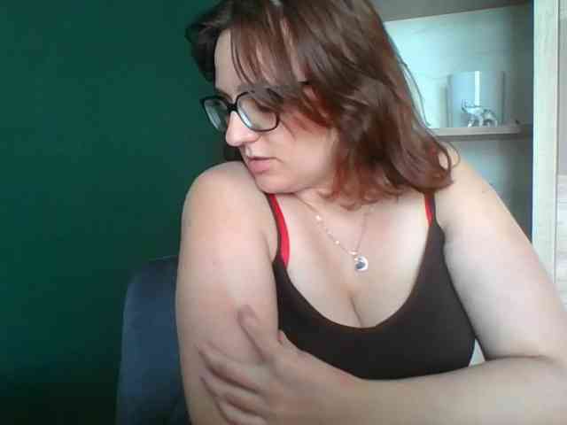 sensualParis webcam