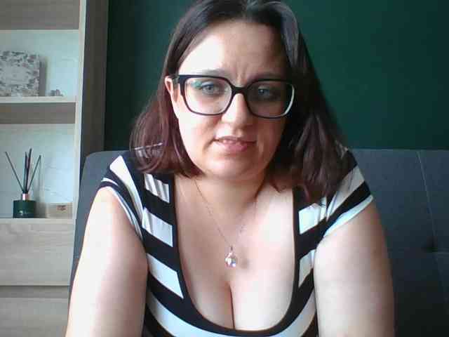 sensualParis webcam