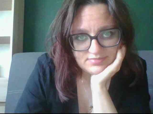 sensualParis webcam