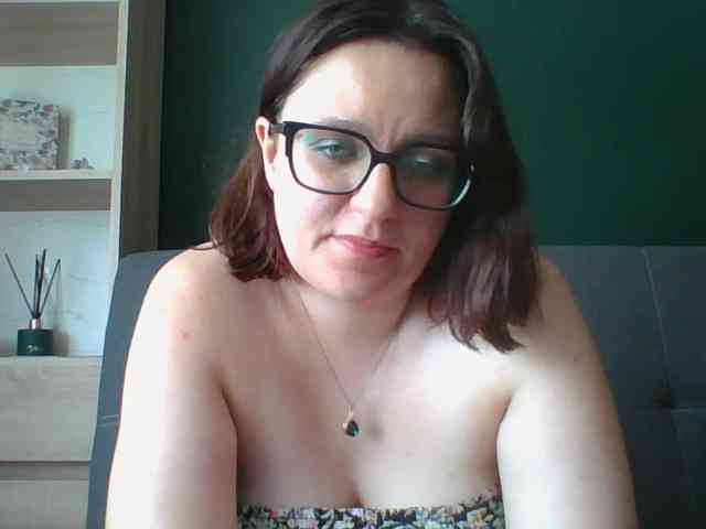 sensualParis webcam
